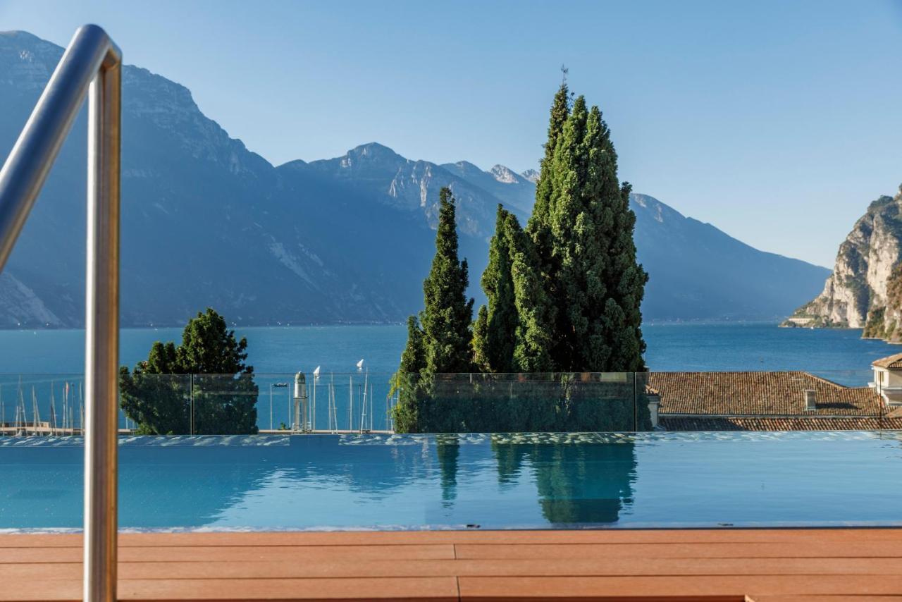 Grand Hotel Riva Esterno foto