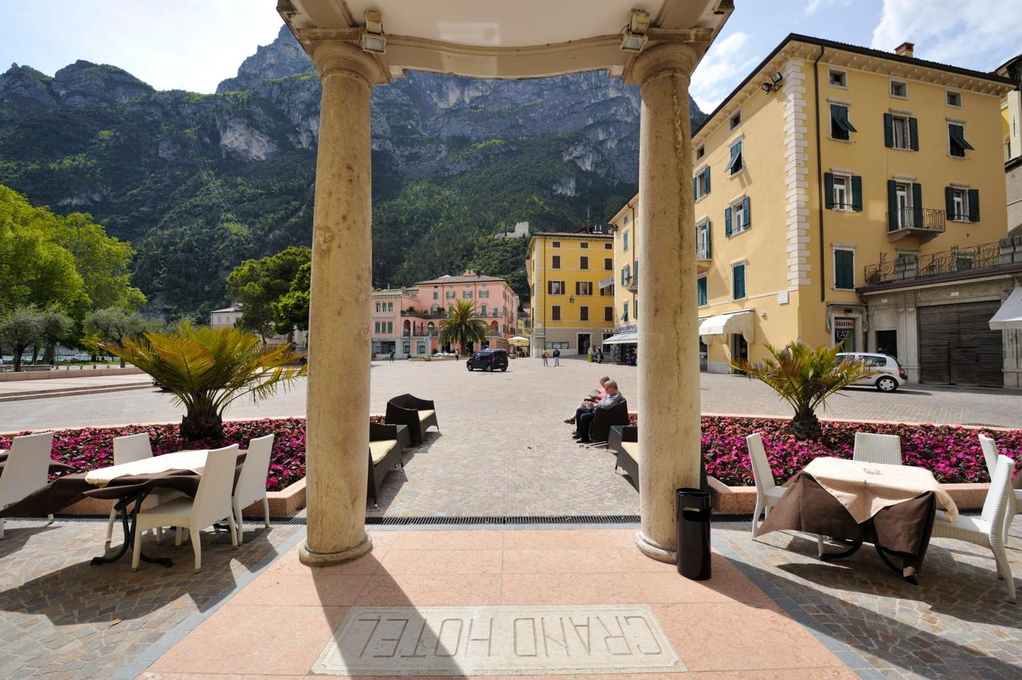 Grand Hotel Riva Esterno foto