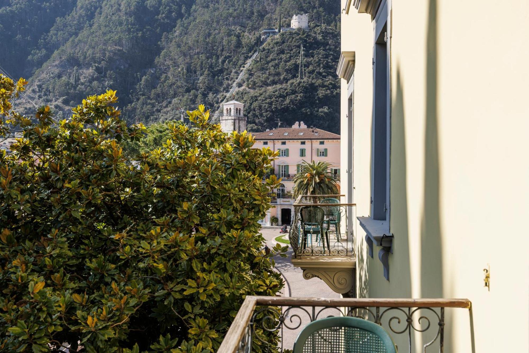 Grand Hotel Riva Esterno foto